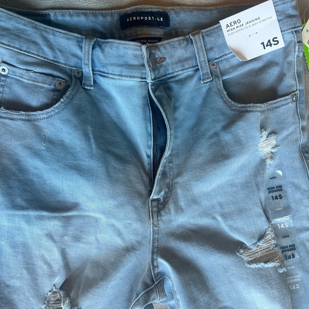 Aeropostale Women's Ripped Light Blue Jeggings